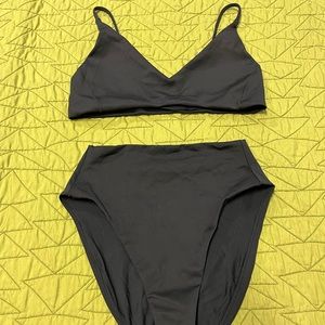 Left on Friday matching top and bottom set